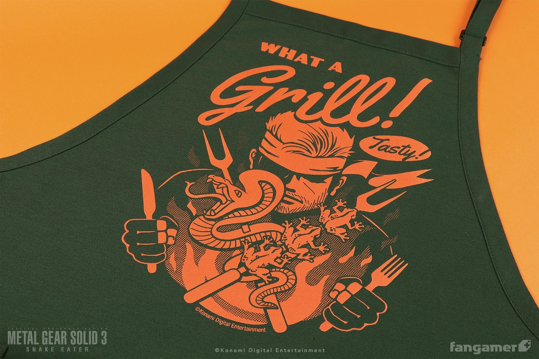 What a grillllllllll! 🗣️ The official Metal Gear Solid apron is back in stock, rejoining our already extensive collection of goods! 📦   #MetalGearSolid #MetalGearSolid3SnakeEater #Fangamer #Konami